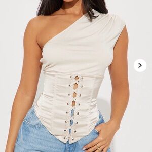 Fashion Nova Off-Shoulder Cream corset